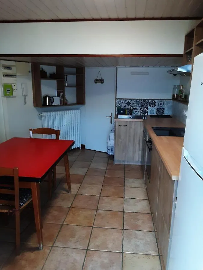 Gite De La Tour Apartment Plancherine